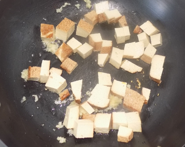 Kapusta s vlašskými orechmi a tofu (fotorecept) - obrázok 3