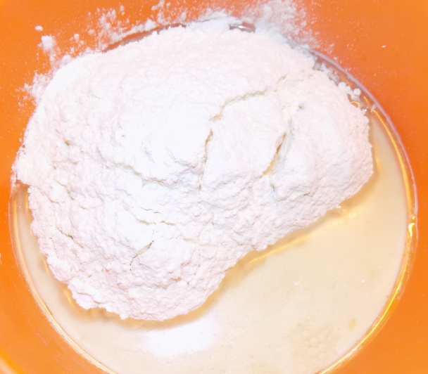 Rýchly jablkový závin z kysnutého cesta (fotorecept) - obrázok 2