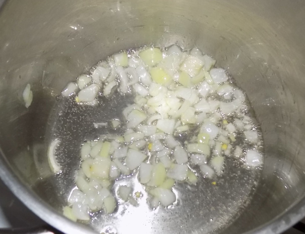 Cícerová polievka s paprikou a tahini (fotorecept) - obrázok 1