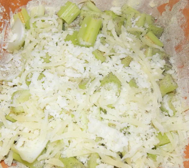 Stopkový zeler zapečený so syrom (fotorecept) - obrázok 5