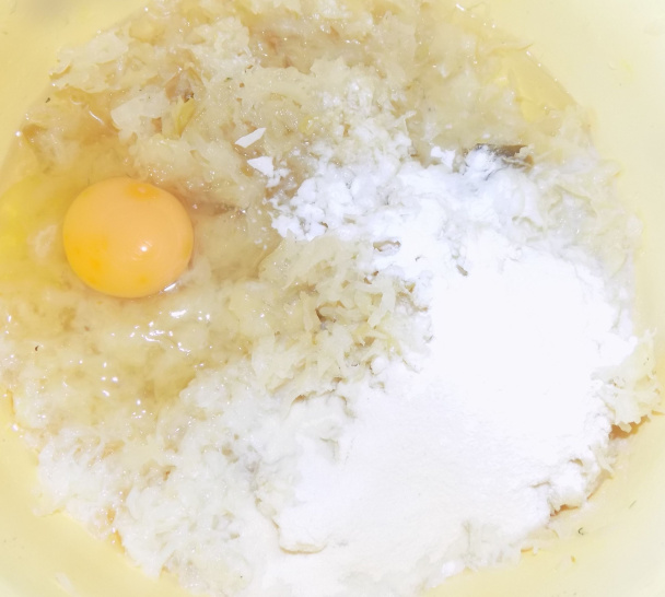 Koláč z kyslej kapusty (fotorecept) - obrázok 2