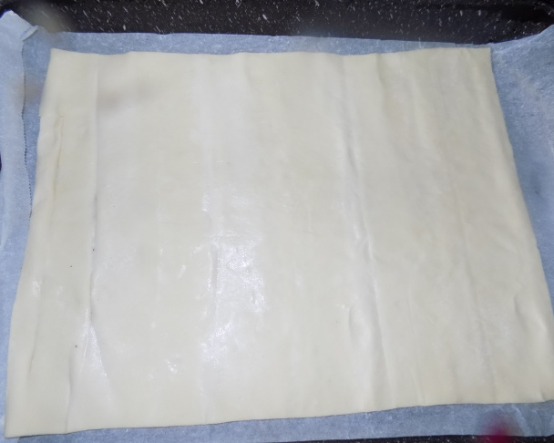 Jablkový koláč s orechovým a lístkovým cestom (fotorecept) - obrázok 1