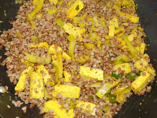 Pohánka s pórom a tofu (fotorecept) - obrázok 4