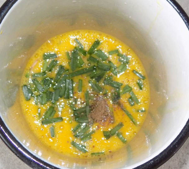 Pórová omeleta s pažítkou (fotorecept) - obrázok 2