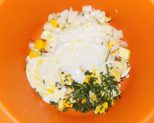 Vaječno-cibuľový šalát (fotorecept) - obrázok 3