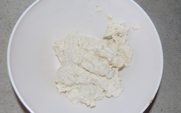 Nátierka z olomouckých syrečkov (fotorecept) - obrázok 2