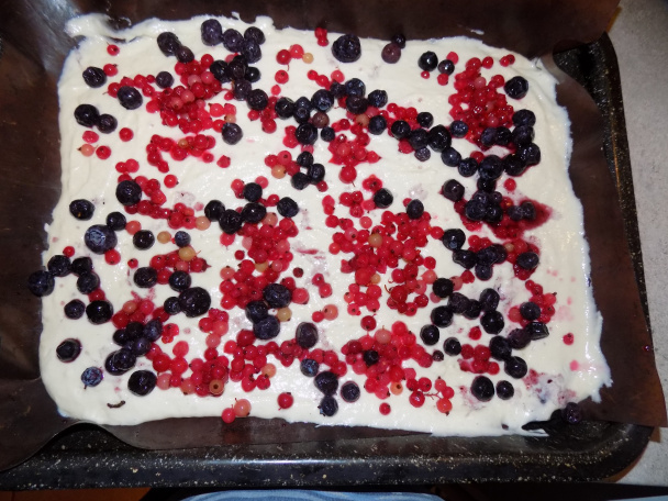 Jogurtový ovocný koláč (fotorecept) - obrázok 3