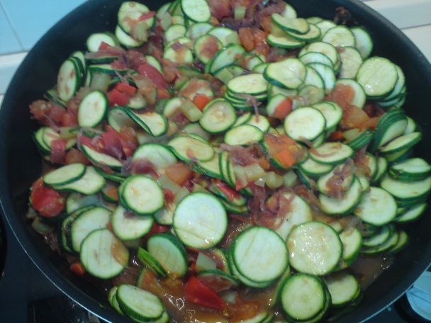 Lečo s cuketou - obrázok 3