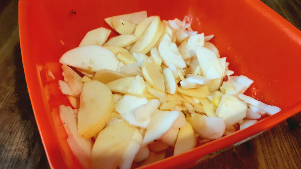 Šťavnatý jablkový koláč (fotorecept) - obrázok 1