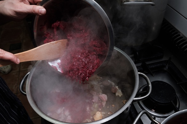 Červená kapustnica s jahňacinou (fotorecept) - obrázok 2