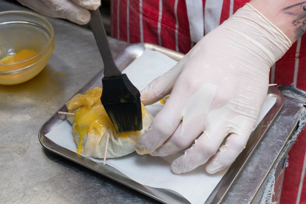 Zubáčom plnené štrúdľové batôžky (fotorecept) - obrázok 3