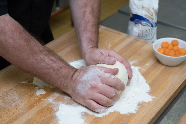 Šištičky s ovocným šalátom a mascarpone (fotorecept) - obrázok 1