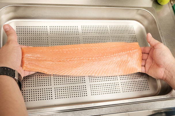 Nakladané lososové plátky s cviklou (fotorecept) - obrázok 1