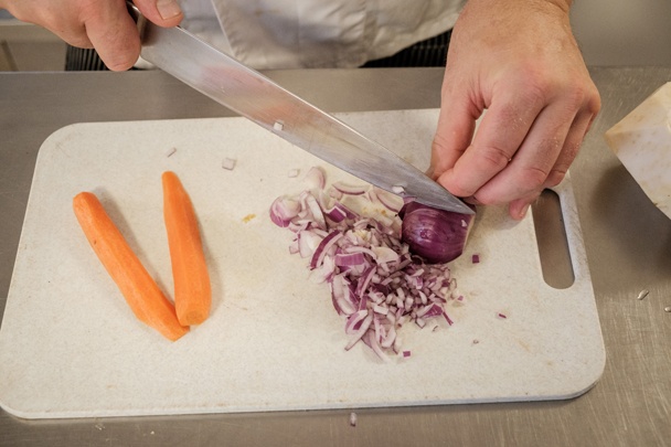 Minestrone s kvetovou špičkou (fotorecept) - obrázok 1