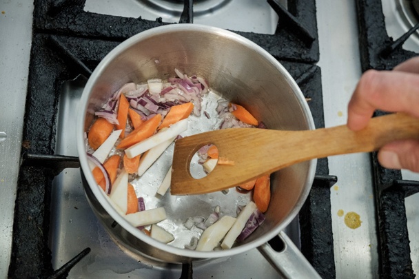Minestrone s kvetovou špičkou (fotorecept) - obrázok 2