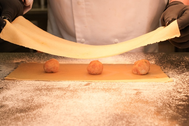 Pstruhom plnené ravioly v šafranovej omáčke (fotorecept) - obrázok 3