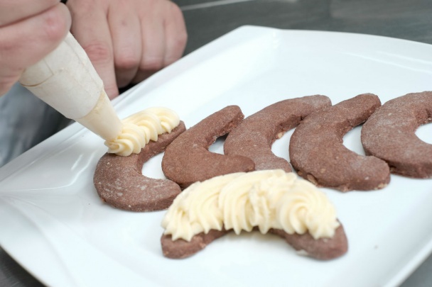 Čokoládové rožteky s plnkou (fotorecept) - obrázok 4