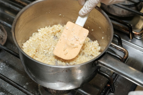 Arančini s malinami a bielou čokoládou (fotorecept) - obrázok 1