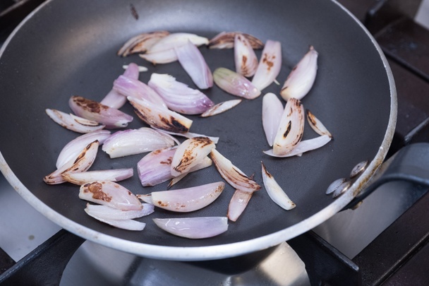 Kačacia nátierka s karamelizovanou šalotkou (fotorecept) - obrázok 1