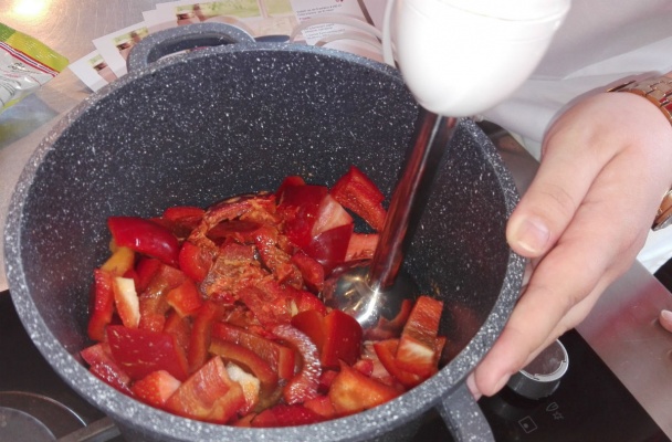 Jahodová nátierka s červenou paprikou - obrázok 1