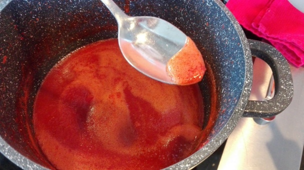 Jahodová nátierka s červenou paprikou - obrázok 5