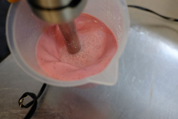 Jahodový krém s tvarohom (fotorecept) - obrázok 3