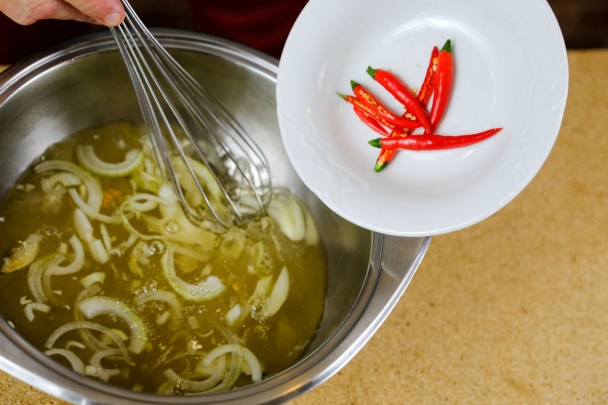 Špekáčiky nakladané vo svetlom pive (fotorecept) - obrázok 1