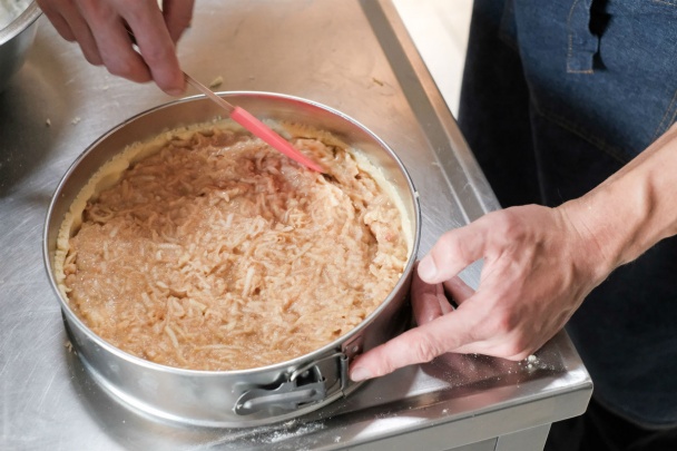 Jablkový koláč s domácim zázvorovým sirupom (fotorecept) - obrázok 3