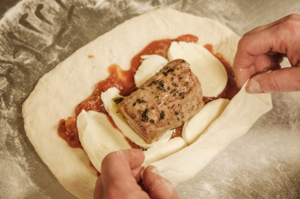 Panenka v pizza ceste s rukolovým šalátom (fotorecept) - obrázok 4