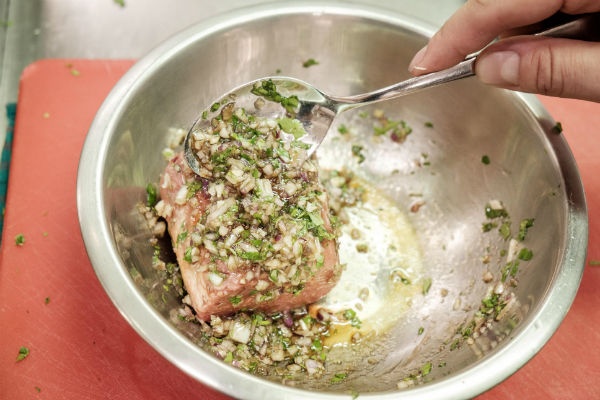 Sviečkovica s ovocnou salsou a batatovým pyré (fotorecept) - obrázok 2