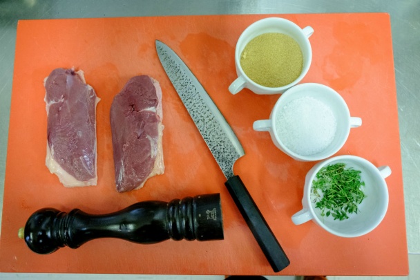 Kačacia bresaola na mangovom čatní (fotorecept) - obrázok 1