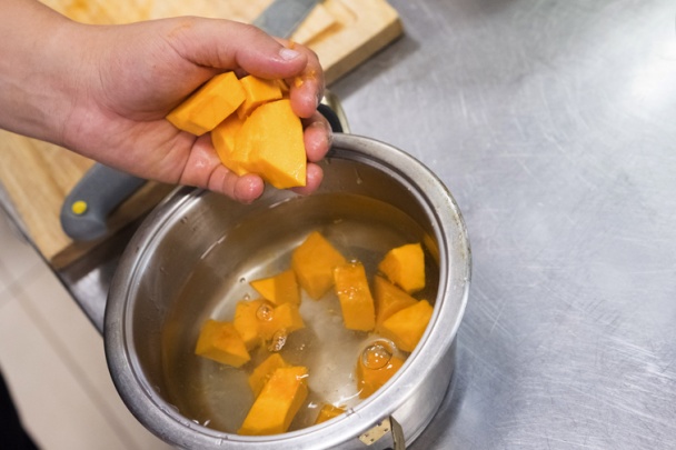 Tekvicová nátierka na domácom celozrnnom chlebíku (fotorecept) - obrázok 2