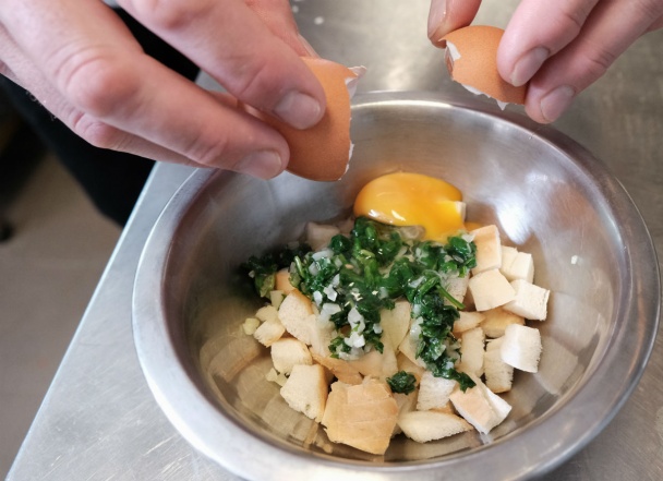 Smotanové huby so špenátovými knedličkami (fotorecept) - obrázok 2