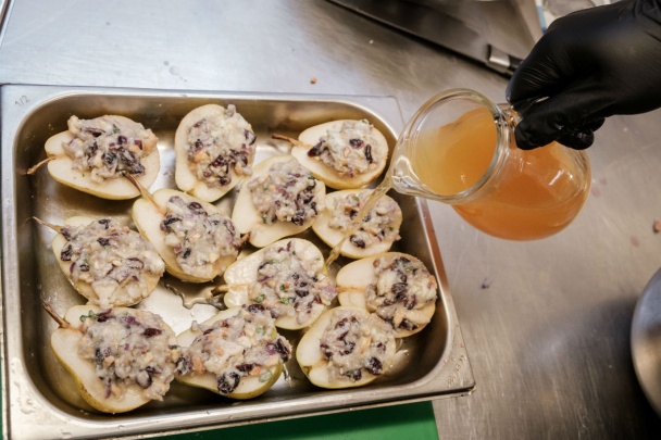 Zapekané hrušky s plesňovým syrom a kešu orieškami (fotorecept) - obrázok 4