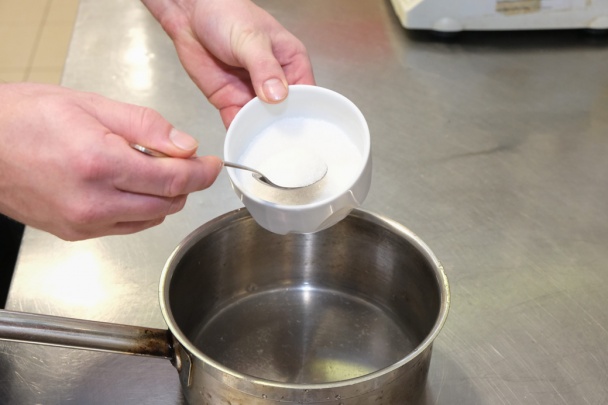 Údený pstruh s citrónovým želé a chrenovou šľahačkou (fotorecept) - obrázok 2