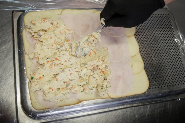 Syrová roláda so šunkou (fotorecept) - obrázok 2