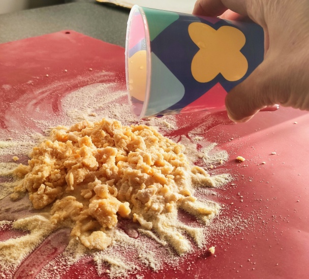 Domáce pappardelle s kozím syrom, cherry paradajkami a rukolou (fotorecept)  - obrázok 1