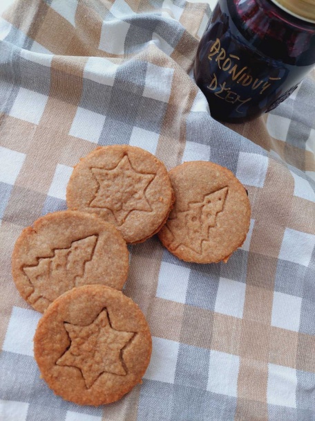 Kokosové kolieska s lekvárom - obrázok 1