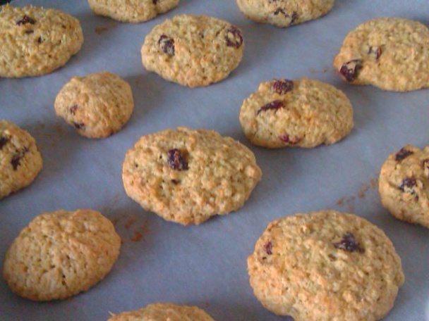 Kokosovo-brusnicové cookies - obrázok 4