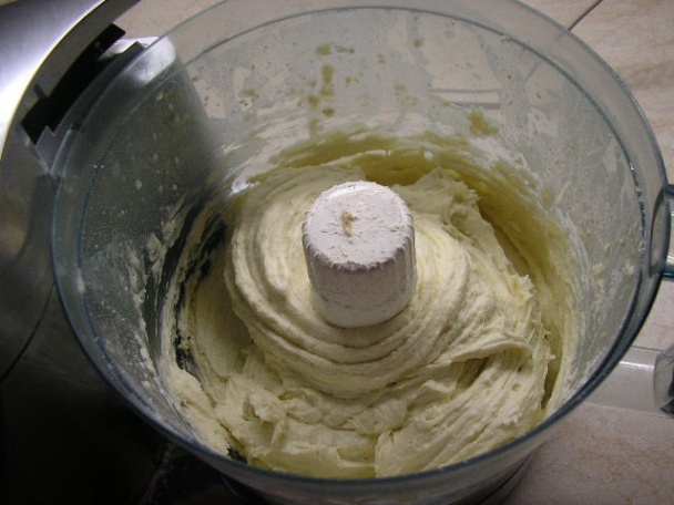 Bezlepkové žemle a rožky (fotorecept) - obrázok 2