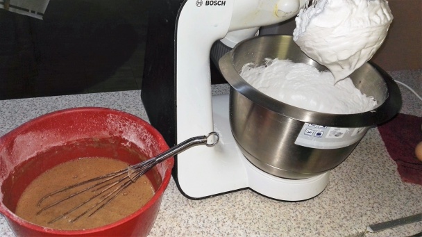 Banánovo-jahodová torta (fotorecept) - obrázok 2