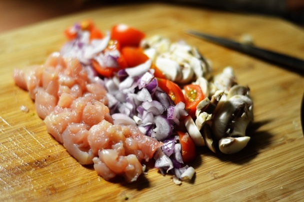 Šampiňónovo-kuracinkovo-cibuľková nátierka (fotorecept) - obrázok 1