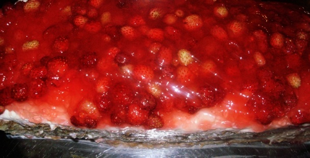 Koláčik s lesnými jahôdkami (fotorecept) - obrázok 7