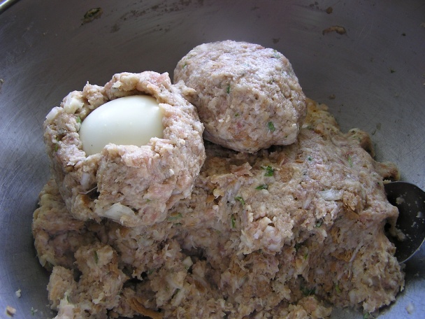 Kyslý prívarok s fašírkovým očkom (fotorecept) - obrázok 2