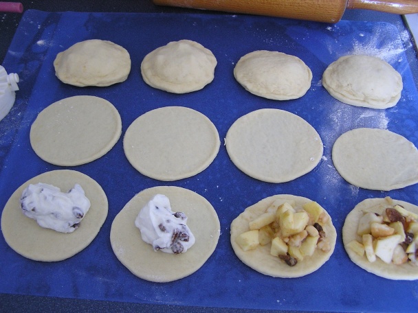 Kysnuté plnené buchtičky (fotorecept) - obrázok 5