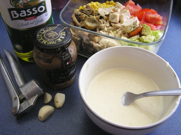 Zeleninový šalát s kuracím mäsom (fotorecept) - obrázok 2