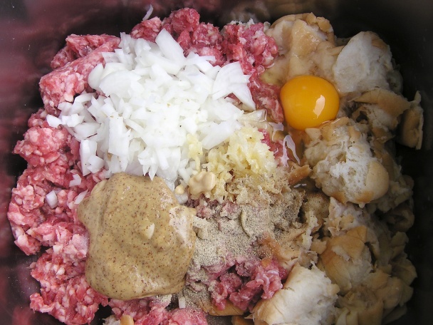 Mäsová roláda s cukínou v parnom hrnci (fotorecept) - obrázok 1