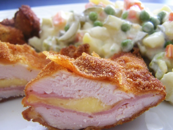 Rezne so zemiakovým šalátom (fotorecept) - obrázok 12