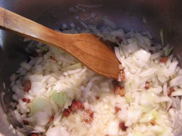 Guláš z diviaka so žemľovou knedľou (fotorecept) - obrázok 2