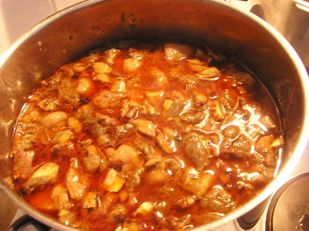 Guláš z diviaka so žemľovou knedľou (fotorecept) - obrázok 5